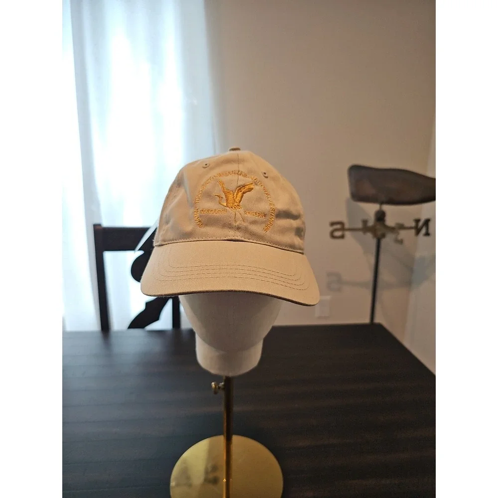 HTT Mens Beige National Estuarine Research Reserve Embroidered Crane Logo Hat - Picture 1 of 9